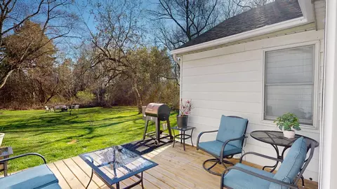 Exterior - 1090 E Costello, Mount Morris, MI 48458 photo 3 of 11