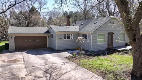 Exterior - 1090 E Costello, Mount Morris, MI 48458 photo 5 of 11