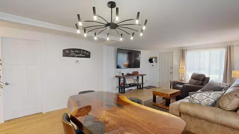 Dining - 1090 E Costello, Mount Morris, MI 48458 photo 2 of 4