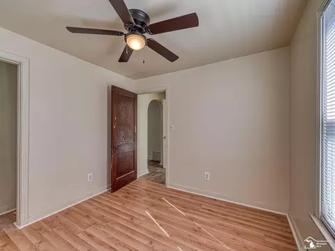 Bedroom - 913 Smith, Monroe, MI 48161 photo 2 of 3