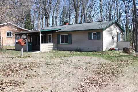 4012 Janet, Harrison, MI 48625