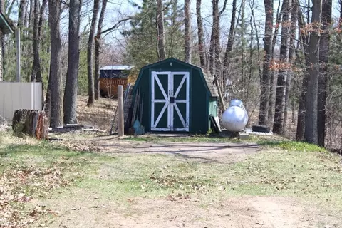 4012 Janet, Harrison, MI 48625 photo 2