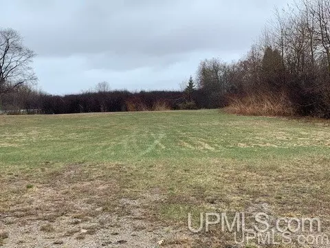 1900 S Lincoln, Escanaba, MI 49829