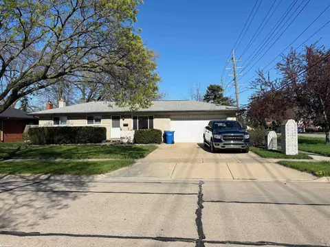 25002 Rubin, Warren, MI 48089