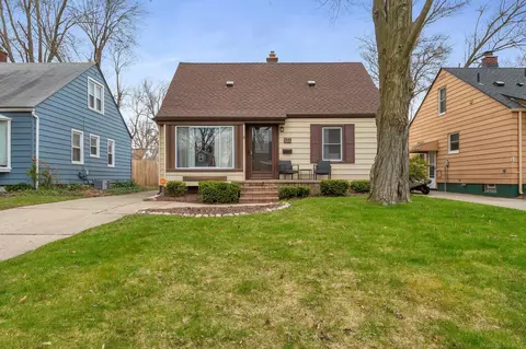 137 Linden, Royal Oak, MI 48073