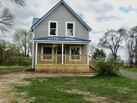 2275 W Sloan, Burt, MI 48417