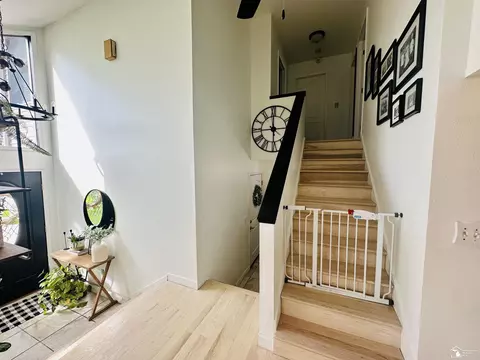Entry Way - 1246 Sunset, Monroe, MI 48162 photo 3 of 4