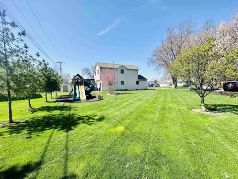 Exterior - 1246 Sunset, Monroe, MI 48162 photo 5 of 14