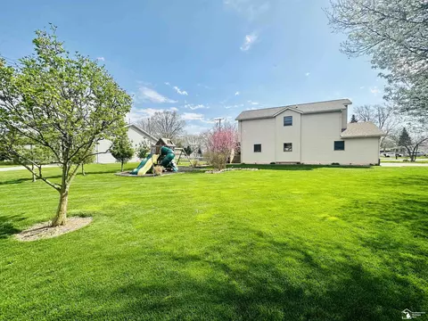 Exterior - 1246 Sunset, Monroe, MI 48162 photo 6 of 14