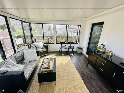 Living - 1246 Sunset, Monroe, MI 48162 photo 7 of 7