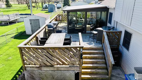 Exterior - 1246 Sunset, Monroe, MI 48162 photo 11 of 14