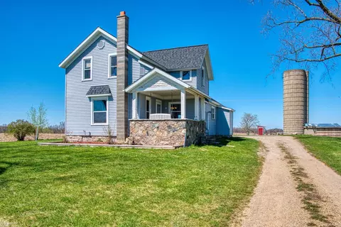 457 E Britton, Morrice, MI 48857