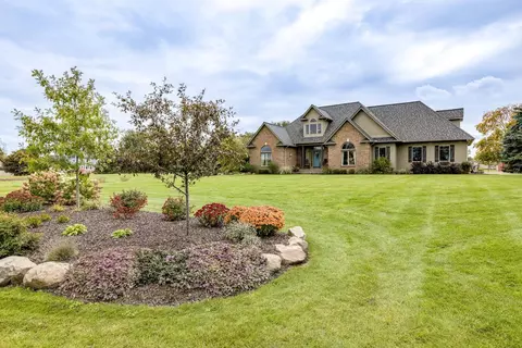 21540 34 Mile, Armada, MI 48005