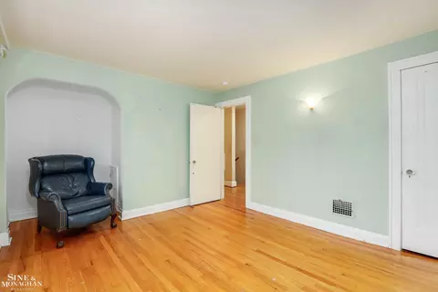 1368 Grayton, Grosse Pointe Park, MI 48230 photo 17
