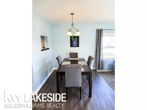 Dining - 46784 Wright, Utica, MI 48317 photo 1 of 1
