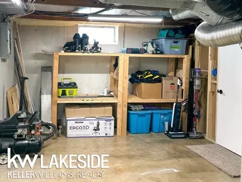 Exterior - 46784 Wright, Utica, MI 48317 photo 7 of 7
