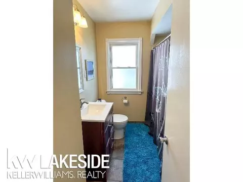 Bath - 46784 Wright, Utica, MI 48317 photo 1 of 3