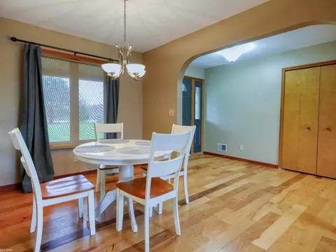 Dining - 3136 Hessen, Casco, MI 48064 photo 1 of 1