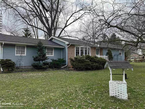 261 Sylvia, Corunna, MI 48817