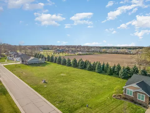 6060 Shadbush, Saginaw, MI 48603