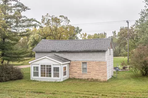 2936 Saginaw, Mayville, MI 48744