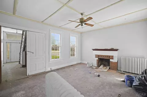 Living - 236 Division, Adrian, MI 49221 photo 1 of 1