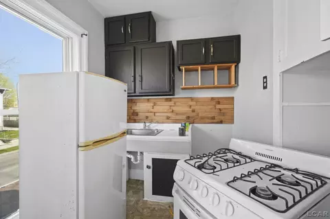 Kitchen - 236 Division, Adrian, MI 49221 photo 2 of 3