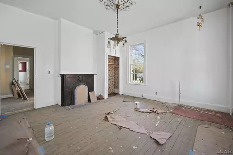 Dining - 236 Division, Adrian, MI 49221 photo 1 of 1