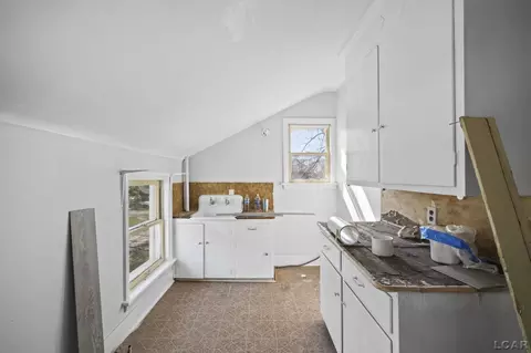 Kitchen - 236 Division, Adrian, MI 49221 photo 3 of 3