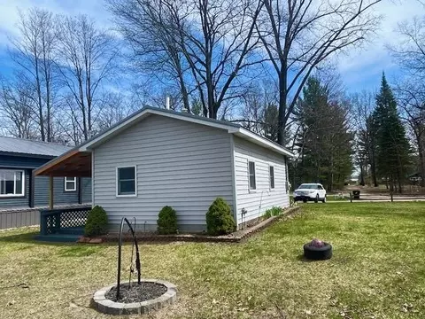 Exterior - 6217 Ruth, Gladwin, MI 48624 photo 5 of 6