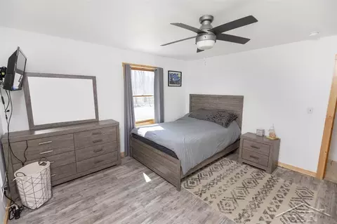 Bedroom - 3279 E Shaffer, Midland, MI 48642 photo 5 of 6