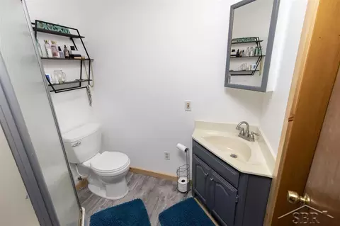 Bath - 3279 E Shaffer, Midland, MI 48642 photo 3 of 5