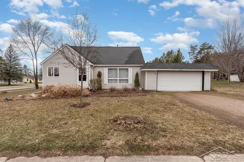 1130 Klondike, Petoskey, MI 49770