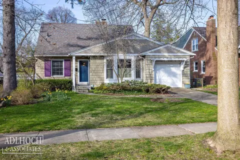 Exterior - 286 Ridgemont, Grosse Pointe Farms, MI 48236 photo 5 of 5