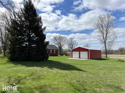 Exterior - 5238 Lytle, Corunna, MI 48817 photo 6 of 15