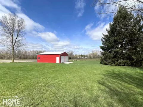 Exterior - 5238 Lytle, Corunna, MI 48817 photo 5 of 15