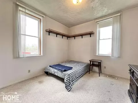 Bedroom - 5238 Lytle, Corunna, MI 48817 photo 4 of 6