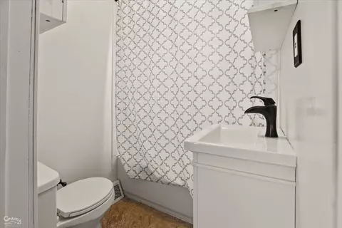 Bath - 3063 Oleary, Flint, MI 48504 photo 1 of 1