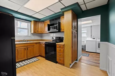 Kitchen - 3063 Oleary, Flint, MI 48504 photo 1 of 5