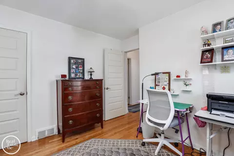 Other - 2040 Allard, Grosse Pointe Woods, MI 48236 photo 3 of 9