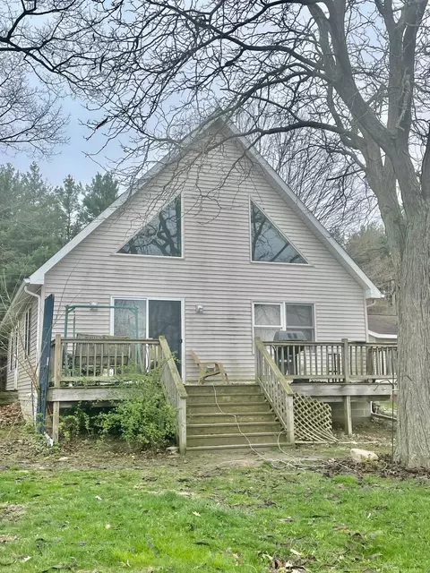 10061 Birch, Riverdale, MI 48877