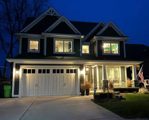 39382 Lakeshore Dr, Harrison Township, MI 48045