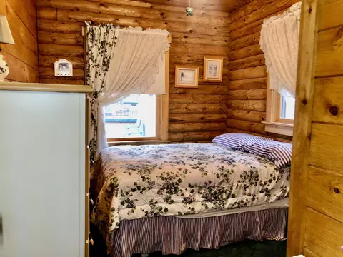 Bedroom - 1299 E Long Lk, Harrison, MI 48625 photo 3 of 6