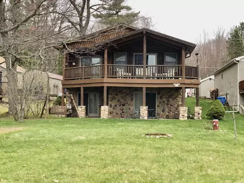 Exterior - 1299 E Long Lk, Harrison, MI 48625 photo 4 of 14
