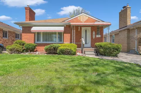 Exterior - 17835 Lincoln, Eastpointe, MI 48021 photo 2 of 7