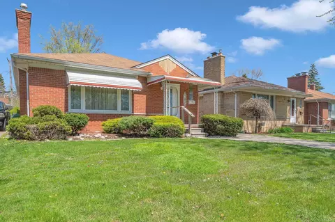 17835 Lincoln, Eastpointe, MI 48021