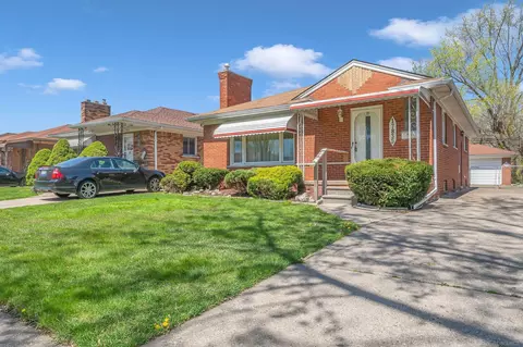 Exterior - 17835 Lincoln, Eastpointe, MI 48021 photo 3 of 7