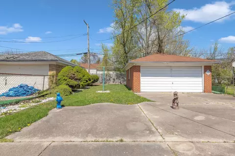 Exterior - 17835 Lincoln, Eastpointe, MI 48021 photo 7 of 7