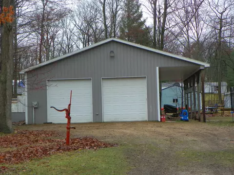 5222 Ferndale, Harrison, MI 48625