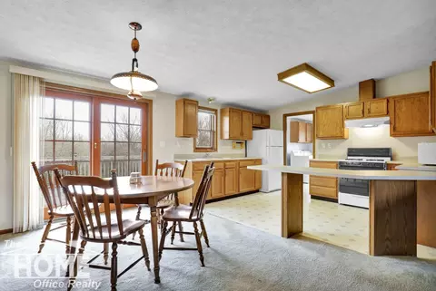 Kitchen - 596 Crestview, Corunna, MI 48817 photo 1 of 3